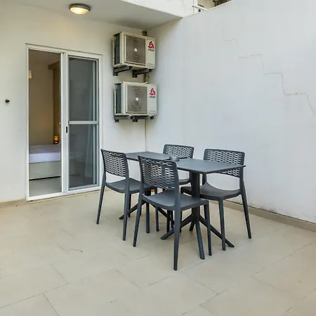 Apartman Superb 3br Close To Seafront